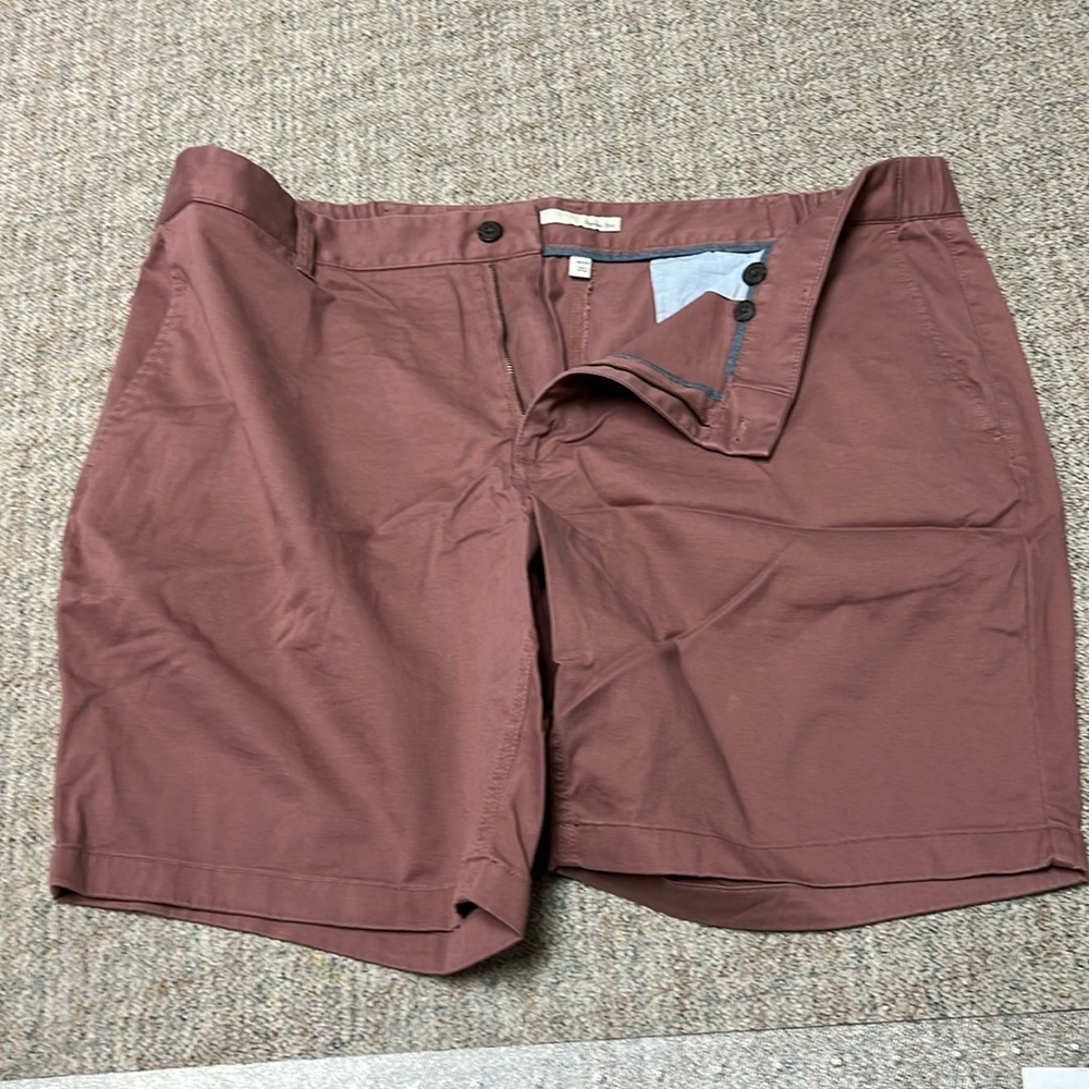 Hawker Rye Maroon Shorts size 44